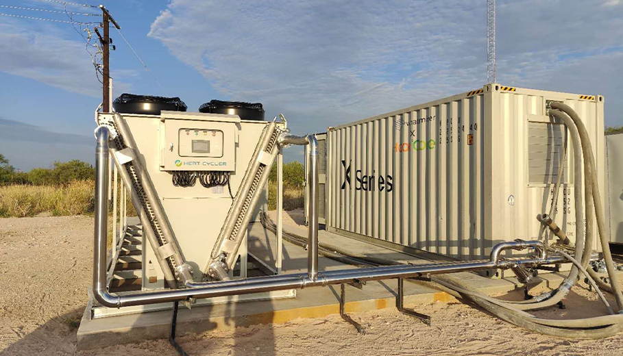 Outdoor deployment of Heat Core X Series hydro cooling mining containers.
